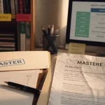 Mastère ou master : comparer des diplômes bac+5